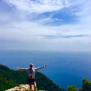 Meet your Posher, Alana